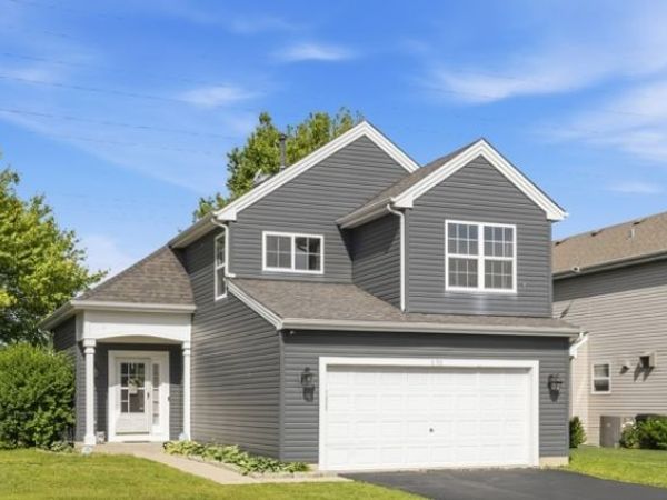 635 E Princeton Court , Round Lake Beach, IL 60073