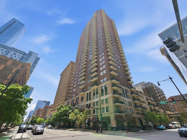 41 E 8TH Street , Unit 2901, Chicago, IL 60605
