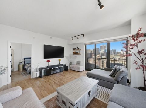 Main Photo