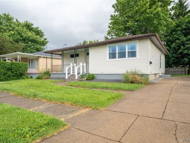122 Edison Street, Buffalo, NY 14218