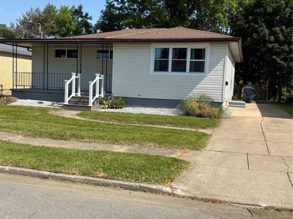 122 Edison Street , Buffalo, NY 14218