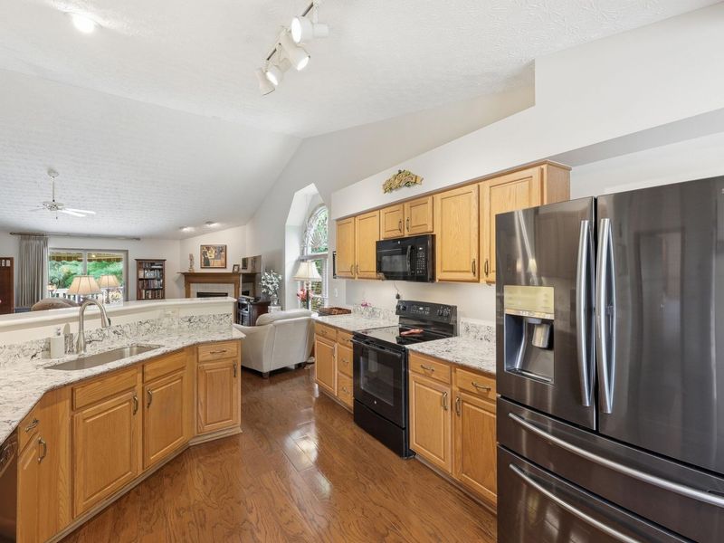 5867 Sandy Rings Lane, Dublin, OH 43016 Photo 13