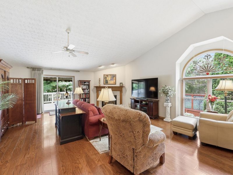 5867 Sandy Rings Lane, Dublin, OH 43016 Photo 8