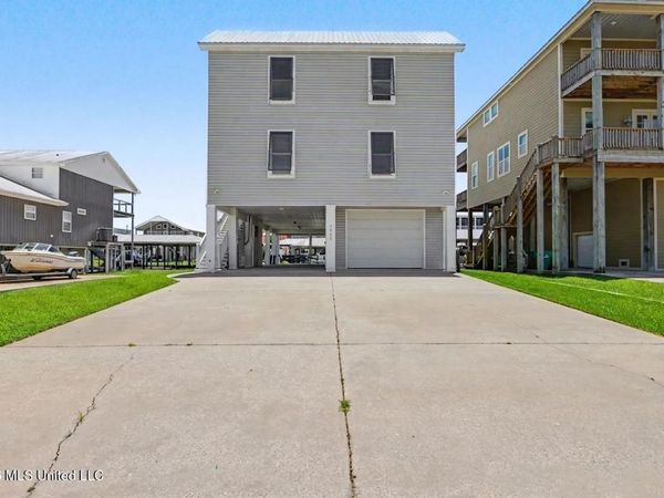 4009 Borneo Street, Bay Saint Louis, MS 39520