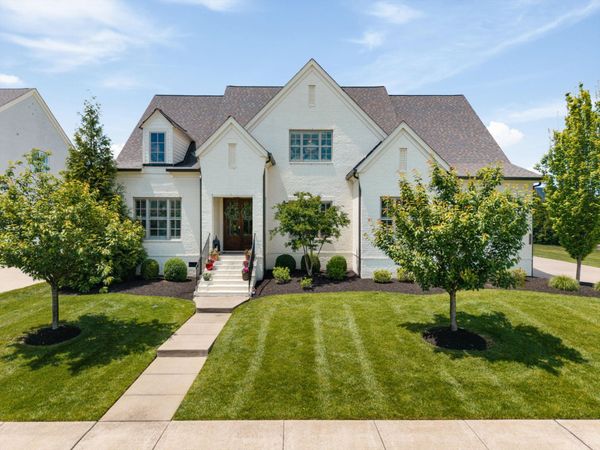 3817 Pulpmill Dr , Thompsons Station, TN 37179