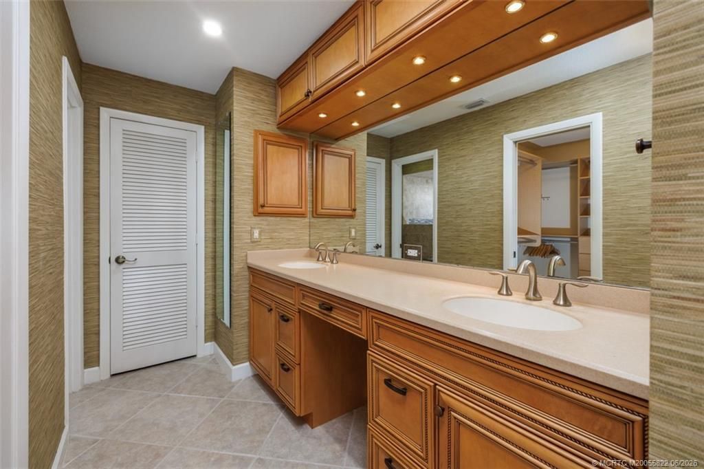 2310 SW Bobalink Court, Palm City, FL 34990 Photo