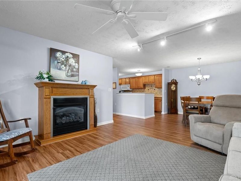 1945 Waterstone Boulevard, Unit 103, Miamisburg, OH 45342 Photo 10
