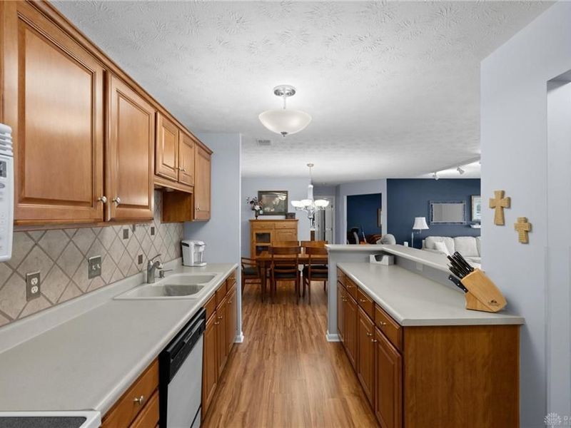 1945 Waterstone Boulevard, Unit 103, Miamisburg, OH 45342 Photo 16