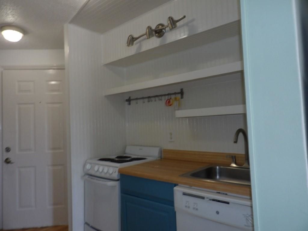 1100 Possum Trot Rd.  Photo 7