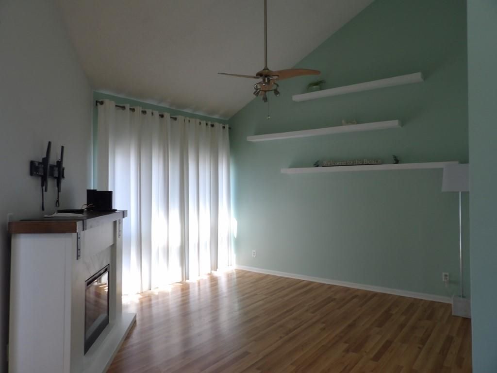 1100 Possum Trot Rd.  Photo 8