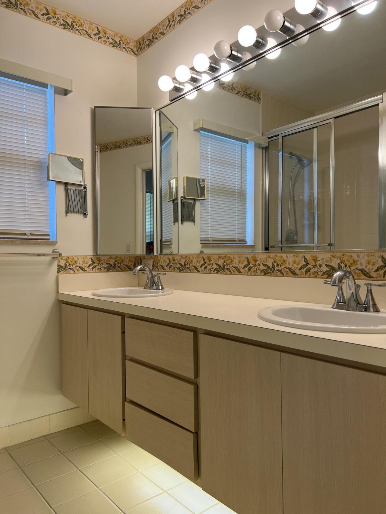 36 Danbury Court, Unit B, Royal Palm Beach, FL 33411 Photo