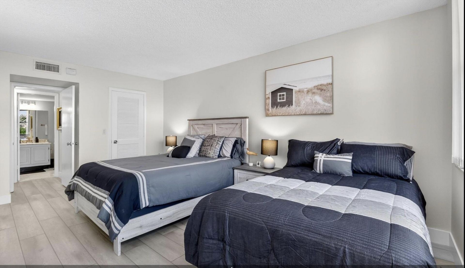 3400 N Ocean Drive, Unit 405, Singer Island, FL 33404 Photo