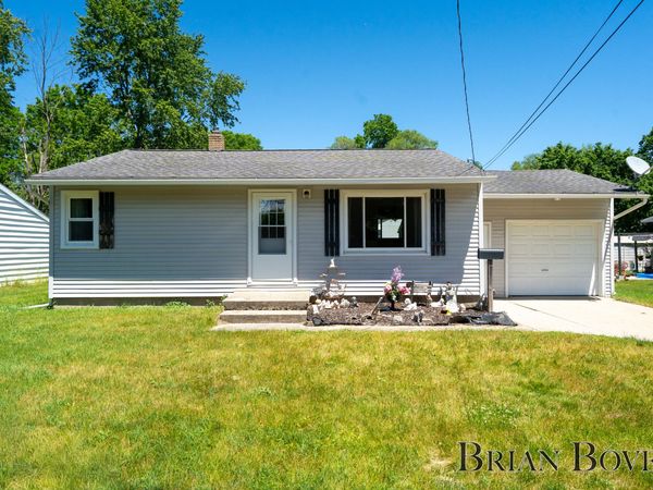 197 Carrie Street, Sparta, MI 49345