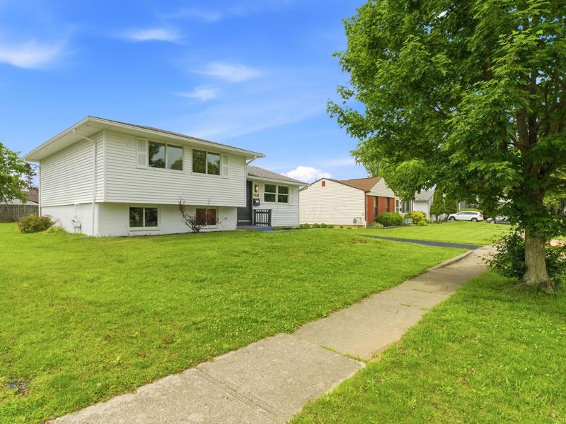 1439 Cranwood Drive , Columbus, OH 43229 Photo 3