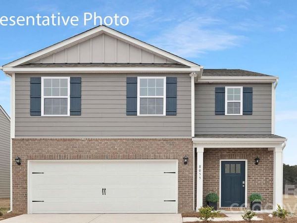 5121 Parker Forest Drive , Charlotte, NC 28215