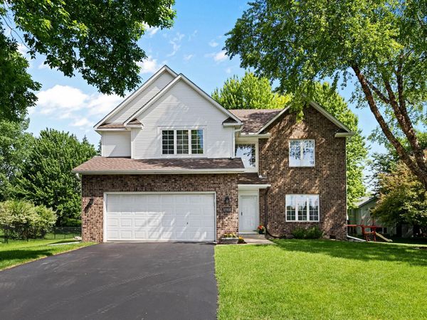17432 Tessmer Court , Eden Prairie, MN 55347