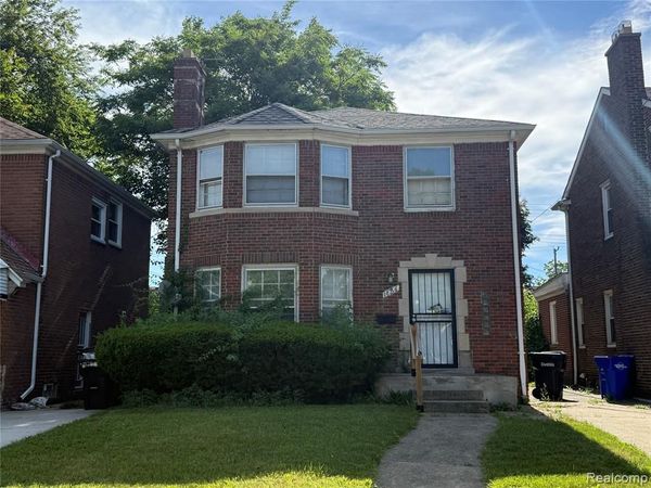 18276 Appoline Street, Detroit, MI 48235