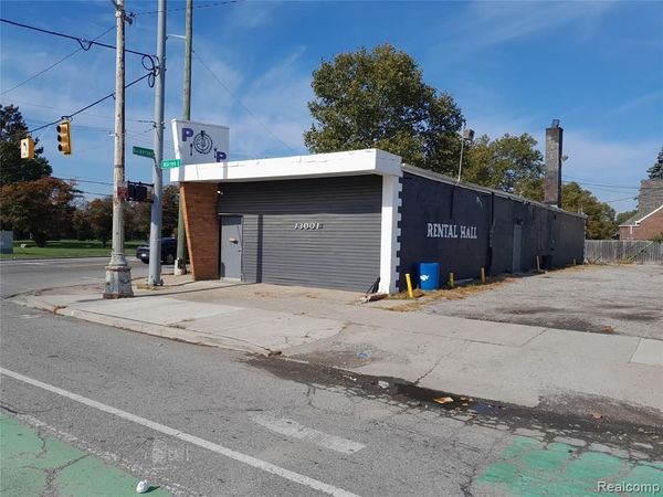 13001 WARREN Avenue , Detroit, MI 48215