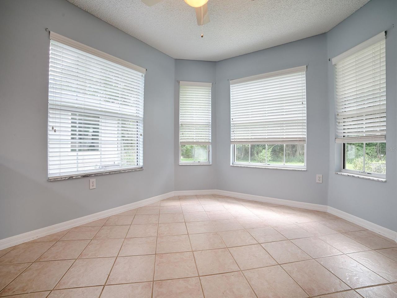 419 Ranchwood Drive , Leesburg, FL 34748 Photo