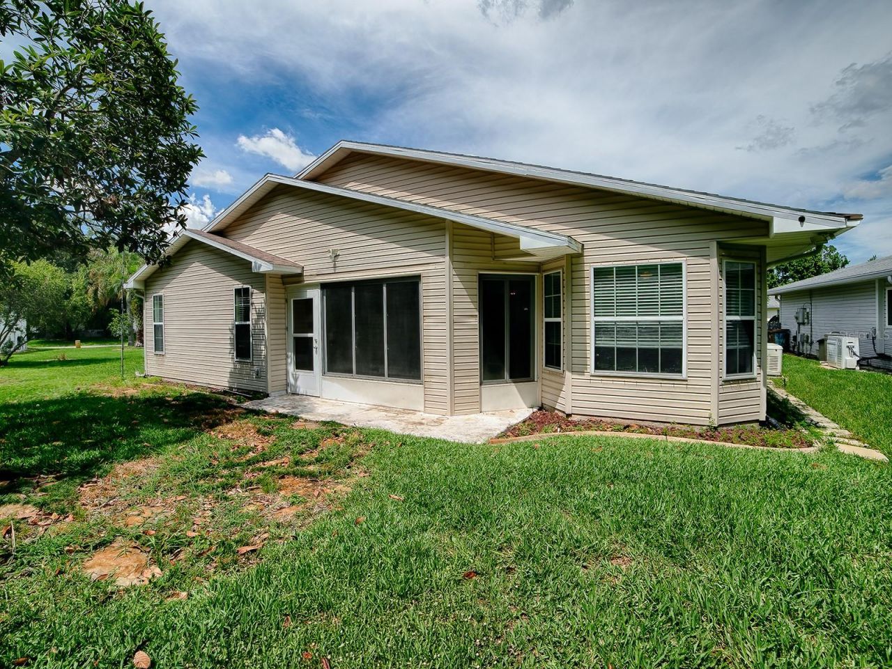 419 Ranchwood Drive , Leesburg, FL 34748 Photo