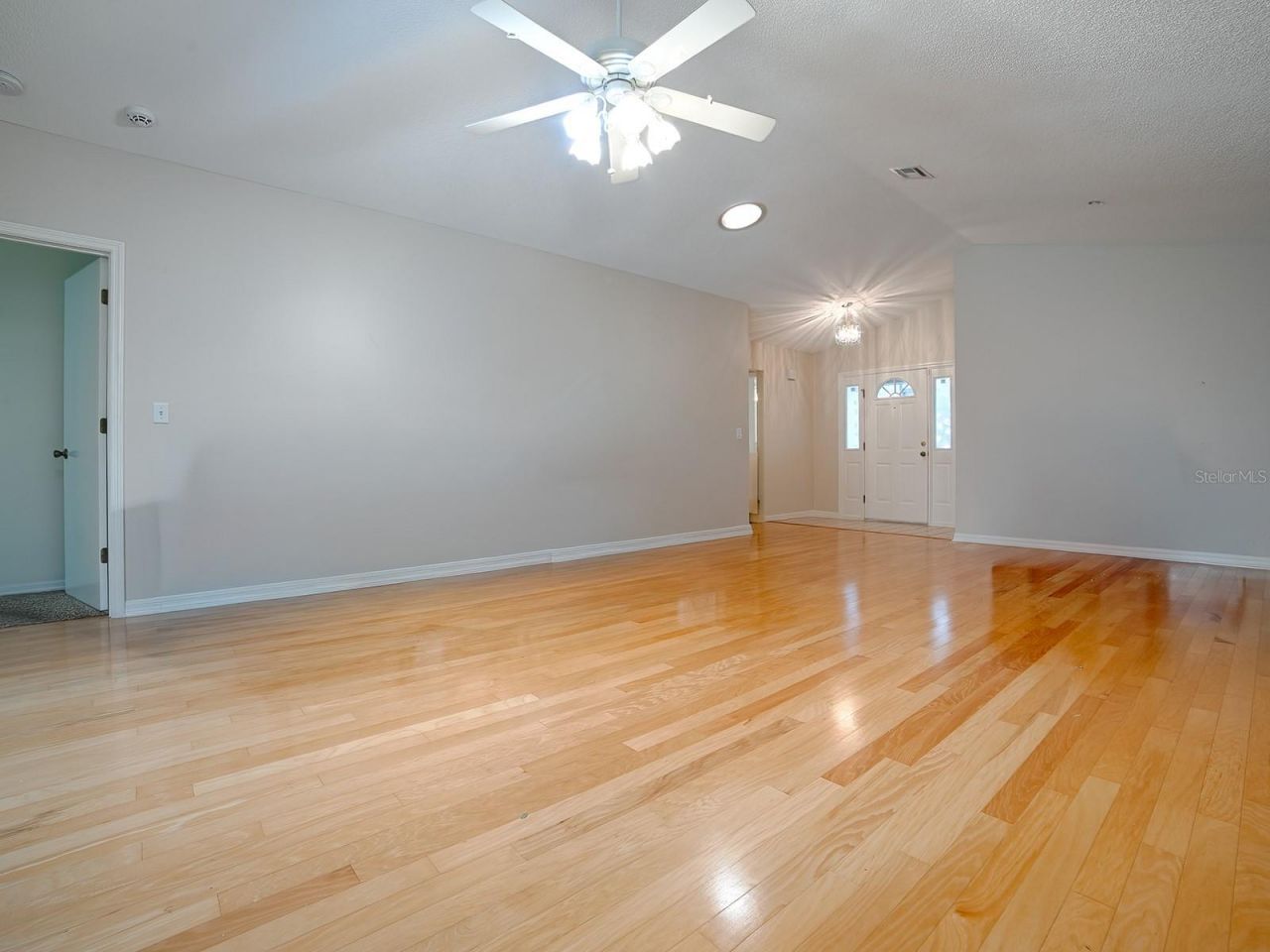 419 Ranchwood Drive , Leesburg, FL 34748 Photo