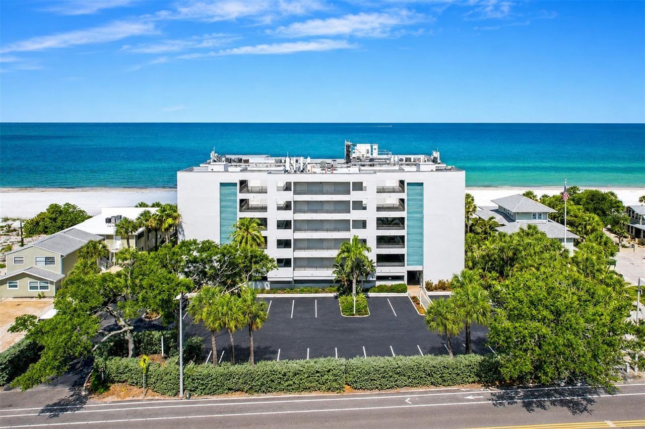 420 Gulf Boulevard, Unit 202, Indian Rocks Beach, FL 33785 Photo