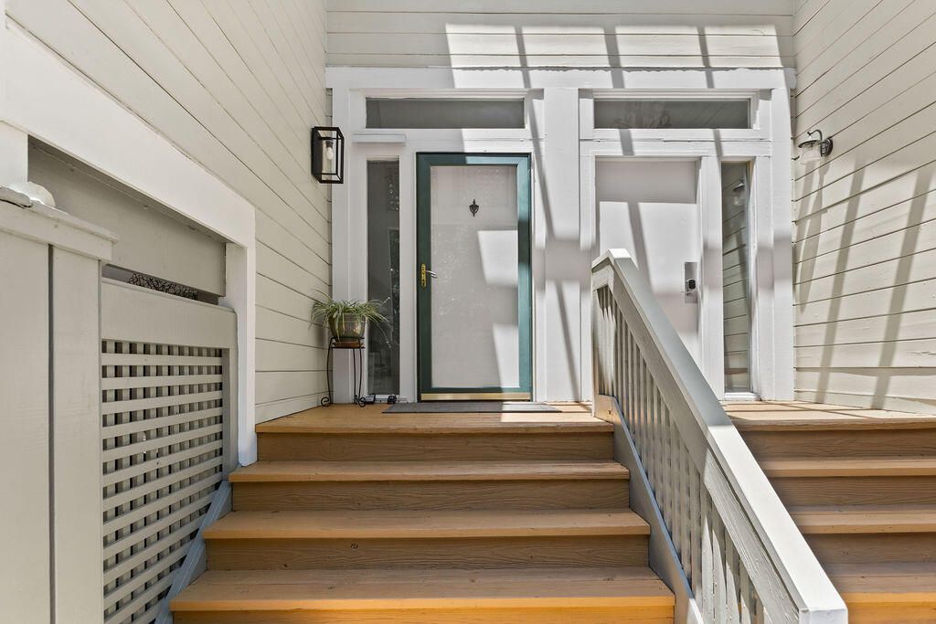1721 Live Oak Park Photo 13