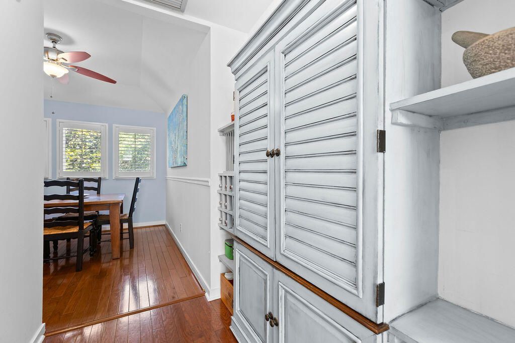 1721 Live Oak Park Photo 22