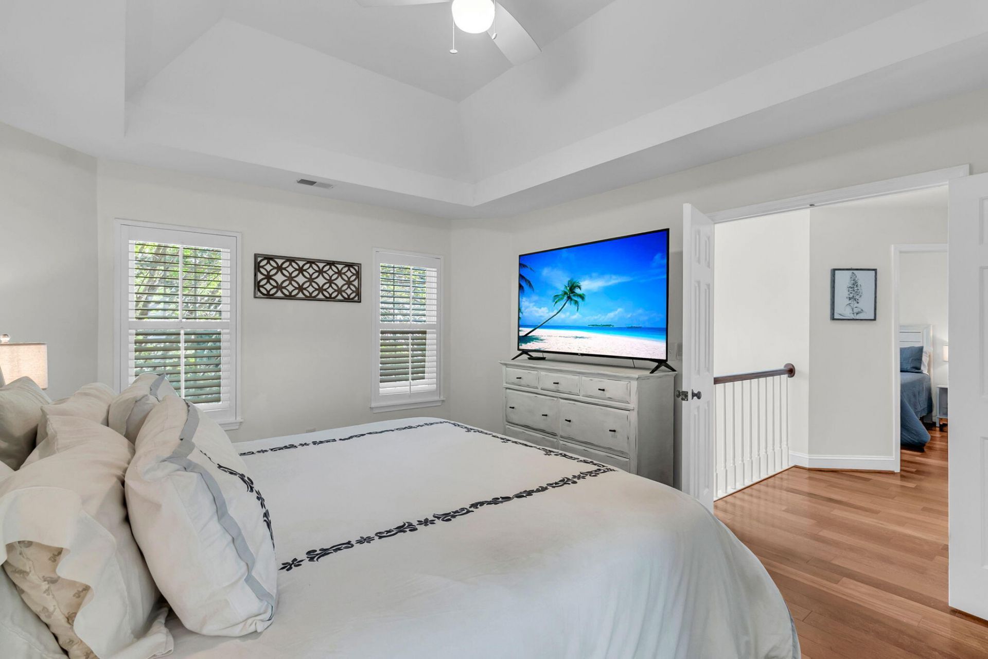 2052 Prospect Hill Drive Photo 21