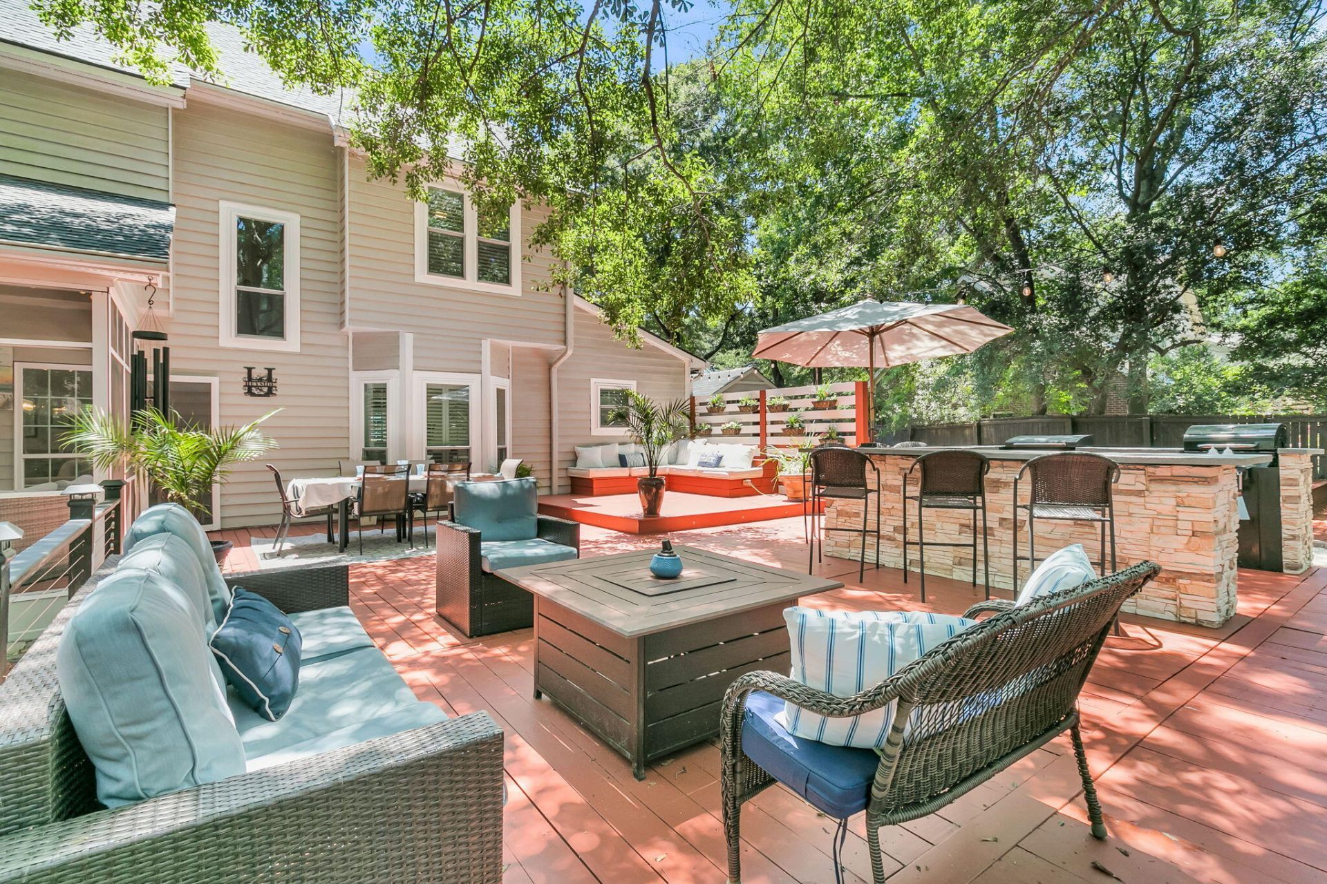 2052 Prospect Hill Drive Photo 35