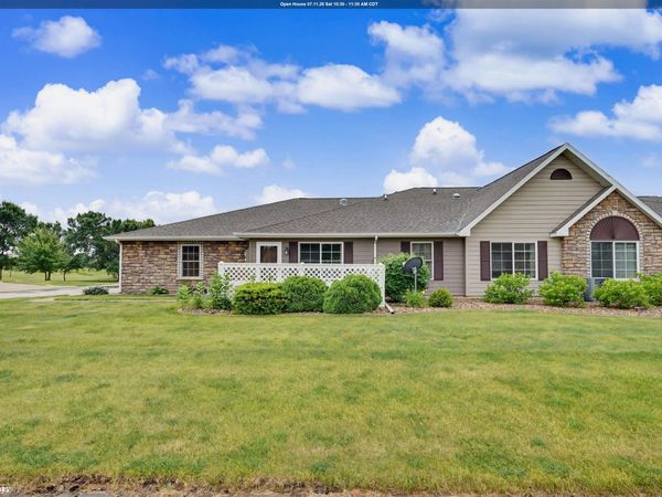 1610 E Deer Run Ln., Mount Pleasant, IA 52641