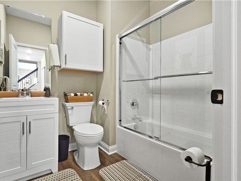 35965 Lake Shore Boulevard, Eastlake, OH 44095 Photo 18