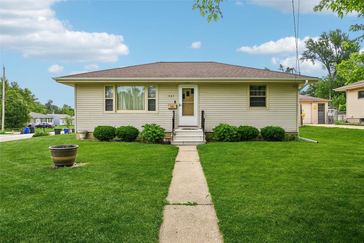 467 18th Street Nw, Cedar Rapids, IA 52405 Main Photo