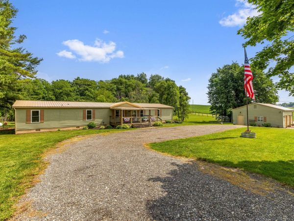 5080 Canal Road NE, Pleasantville, OH 43148