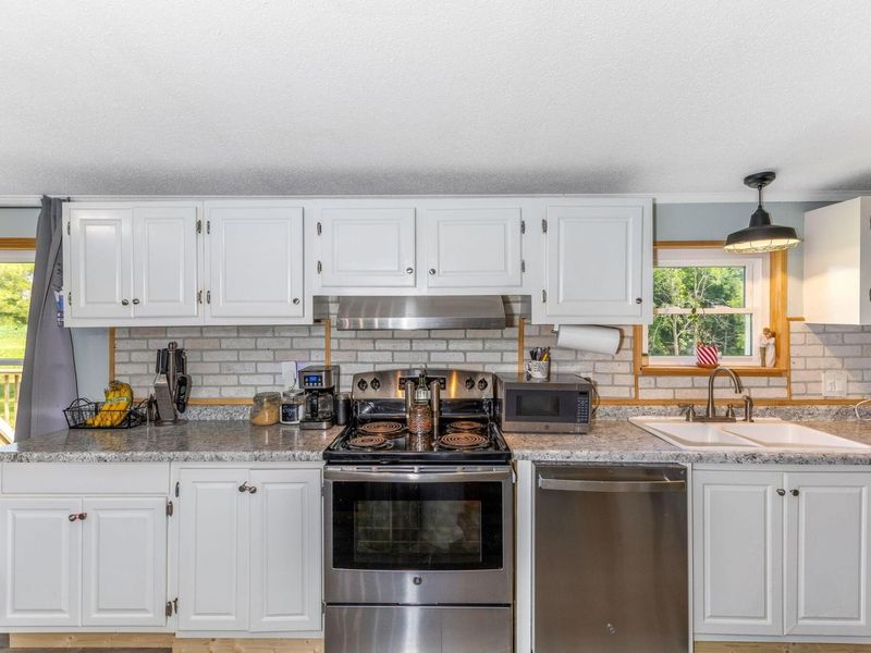 5080 Canal Road NE, Pleasantville, OH 43148 Photo 24