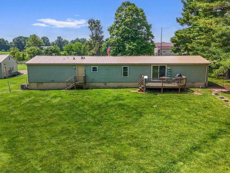 5080 Canal Road NE, Pleasantville, OH 43148 Photo 9