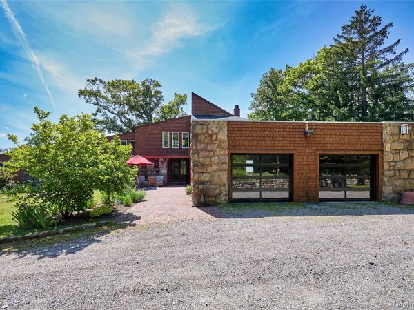 2 Cannon Hill Road , Tuxedo Park, NY 10987