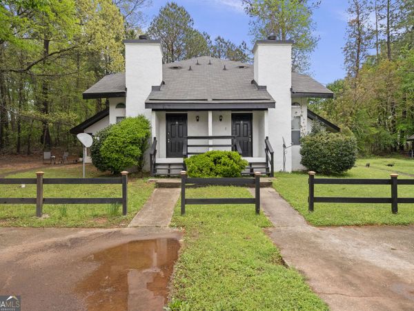 8506 Pineland Drive, Jonesboro, GA 30238