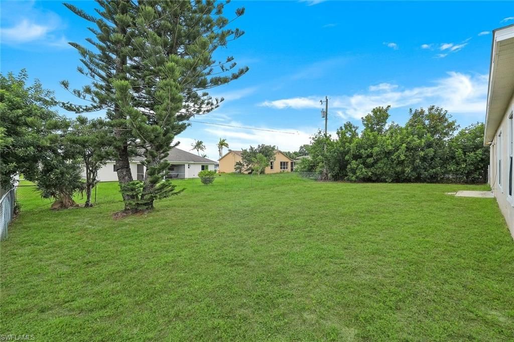 1409 SW 11th Pl , Cape Coral, FL 33991 Photo