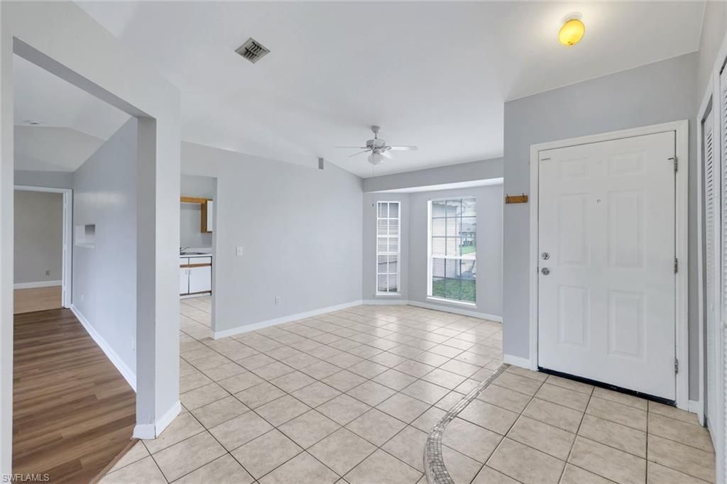 1409 SW 11th Pl , Cape Coral, FL 33991 Photo