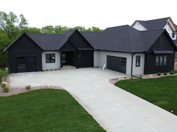 3341 Bella Terra Road NE, Rochester, MN 55906