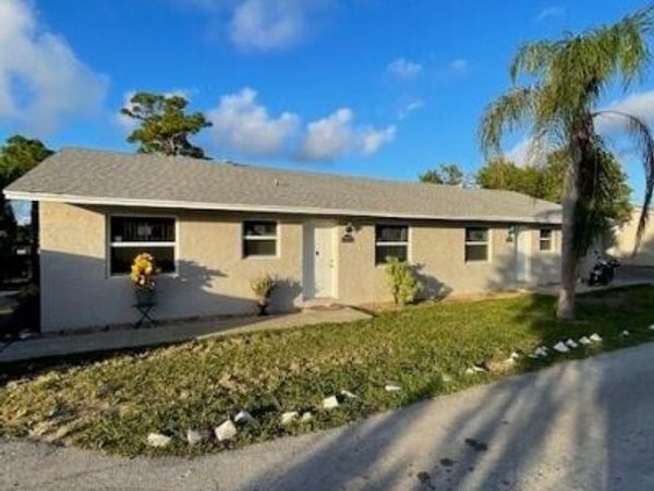 1420 Barton Road, Unit 1420w, Lake Worth Beach, FL 33460