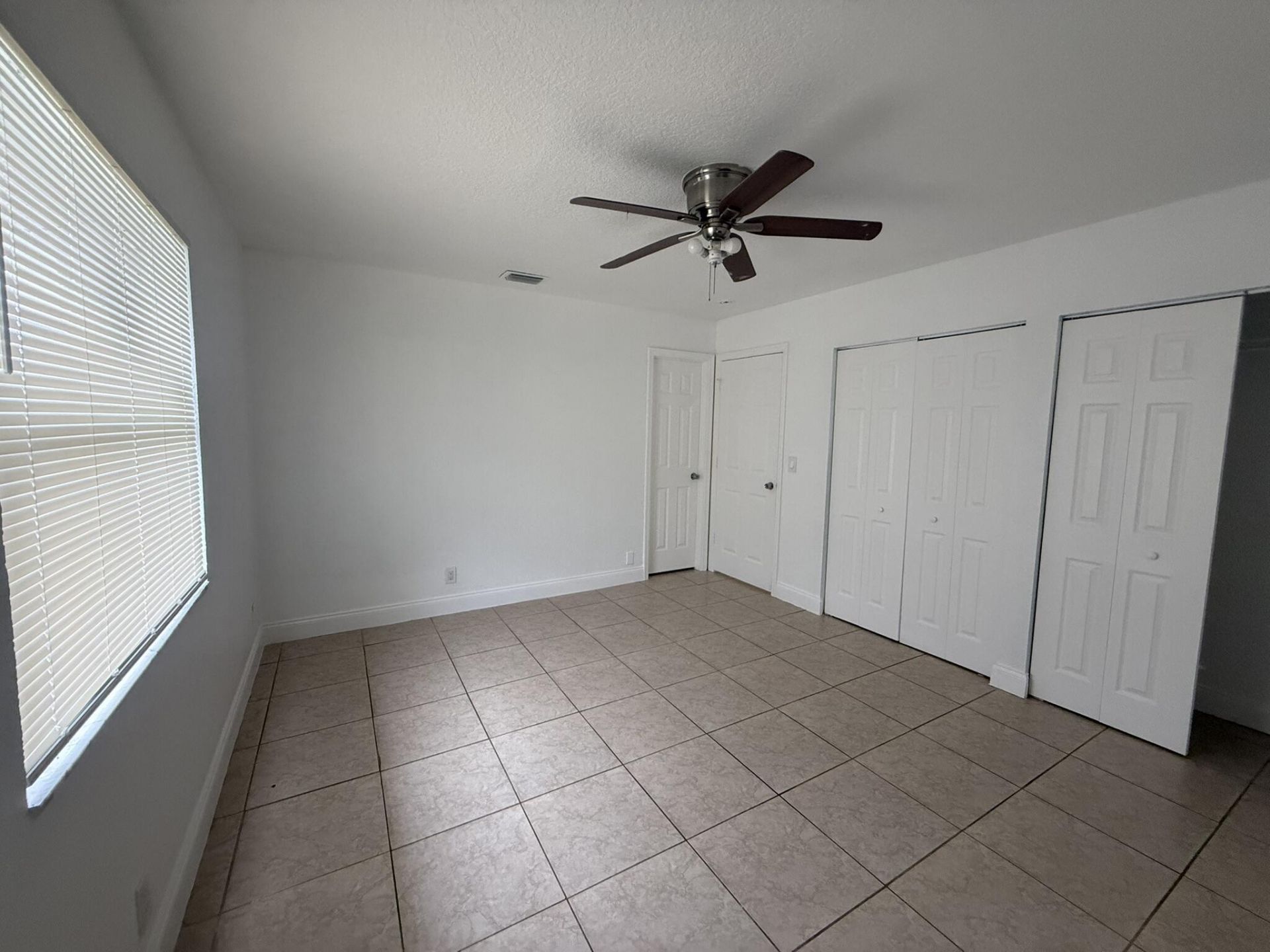 1420 Barton Road, Unit 1420w, Lake Worth Beach, FL 33460 Photo