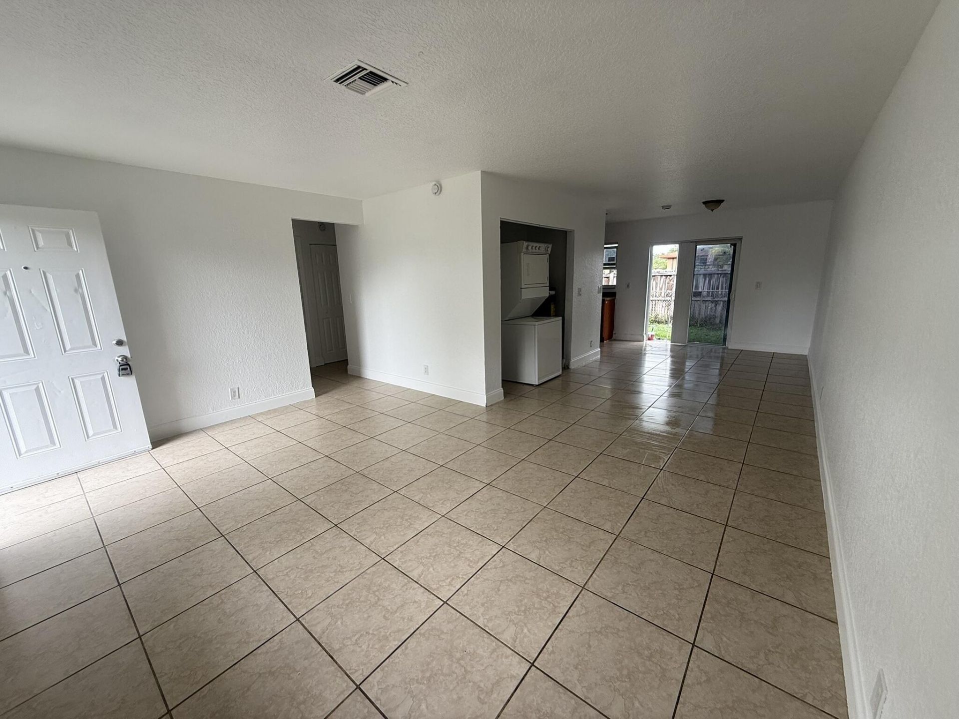 1420 Barton Road, Unit 1420w, Lake Worth Beach, FL 33460 Photo
