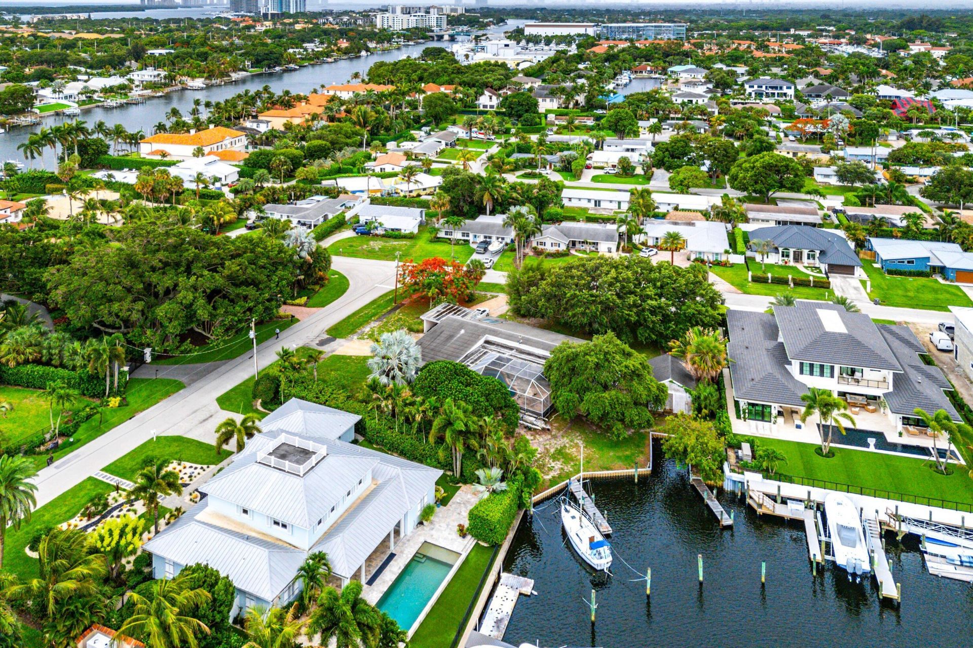12019 N Edgewater Drive, West Palm Beach, FL 33410 Photo