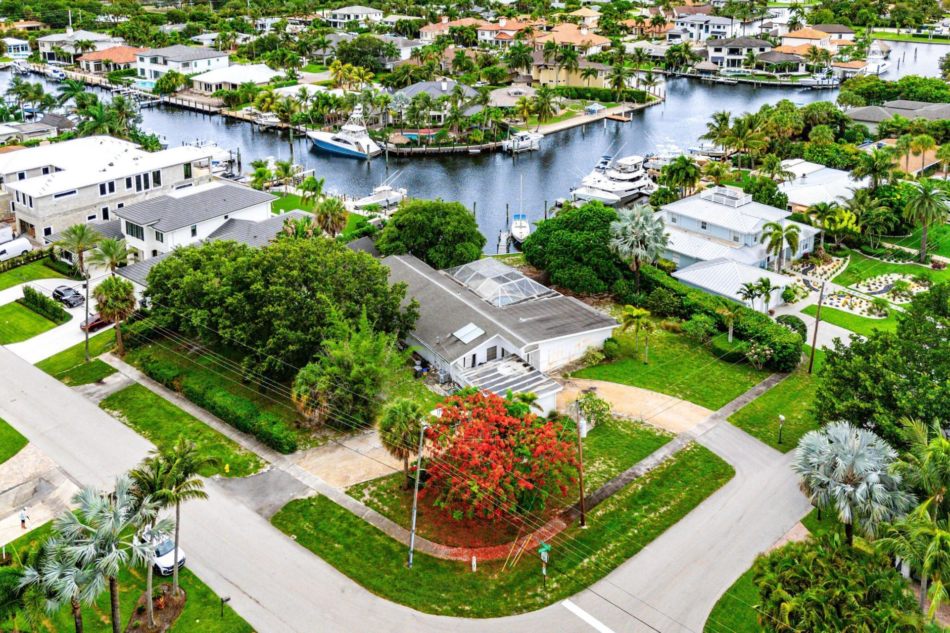 12019 N Edgewater Drive, West Palm Beach, FL 33410 Photo