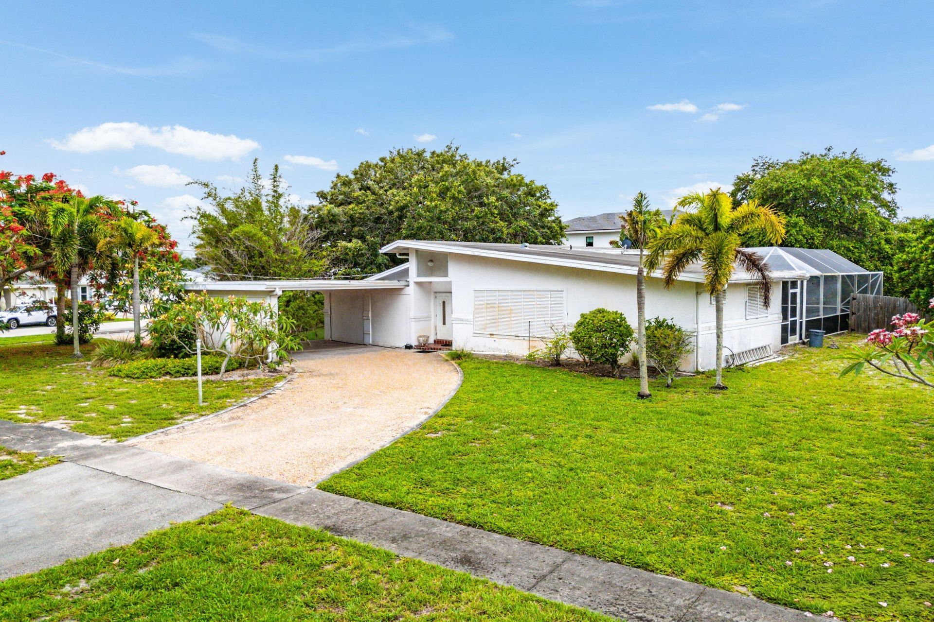 12019 N Edgewater Drive, West Palm Beach, FL 33410 Photo