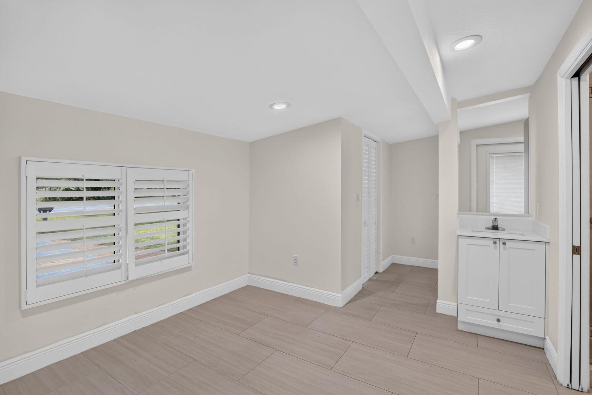1101 E Country Club Circle, Plantation, FL 33317 Photo