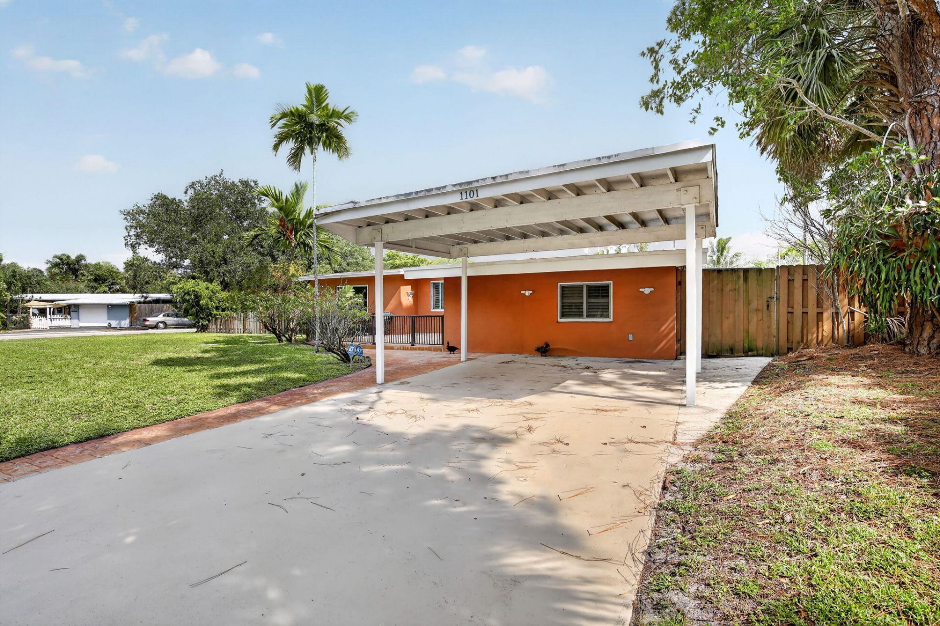 1101 E Country Club Circle, Plantation, FL 33317 Photo