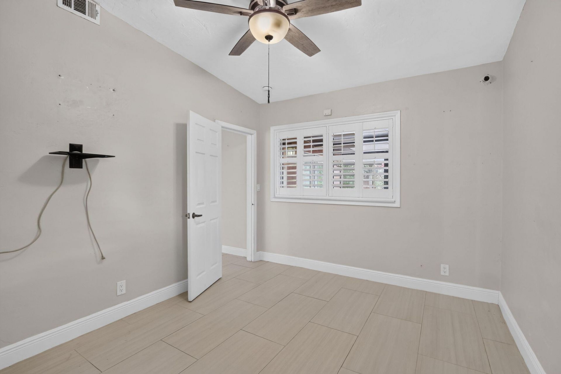 1101 E Country Club Circle, Plantation, FL 33317 Photo